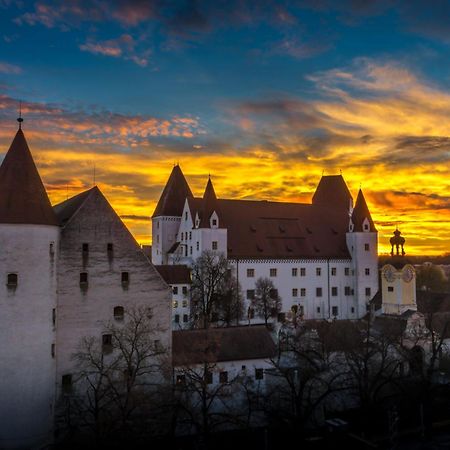 Altstadthotel Guesthouse Die Galerie Инголщат Екстериор снимка