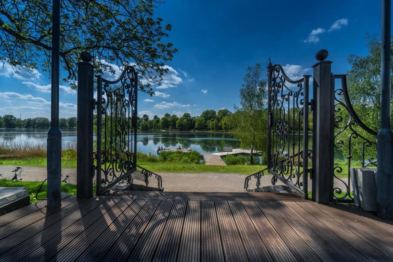 Altstadthotel Guesthouse Die Galerie Инголщат Екстериор снимка