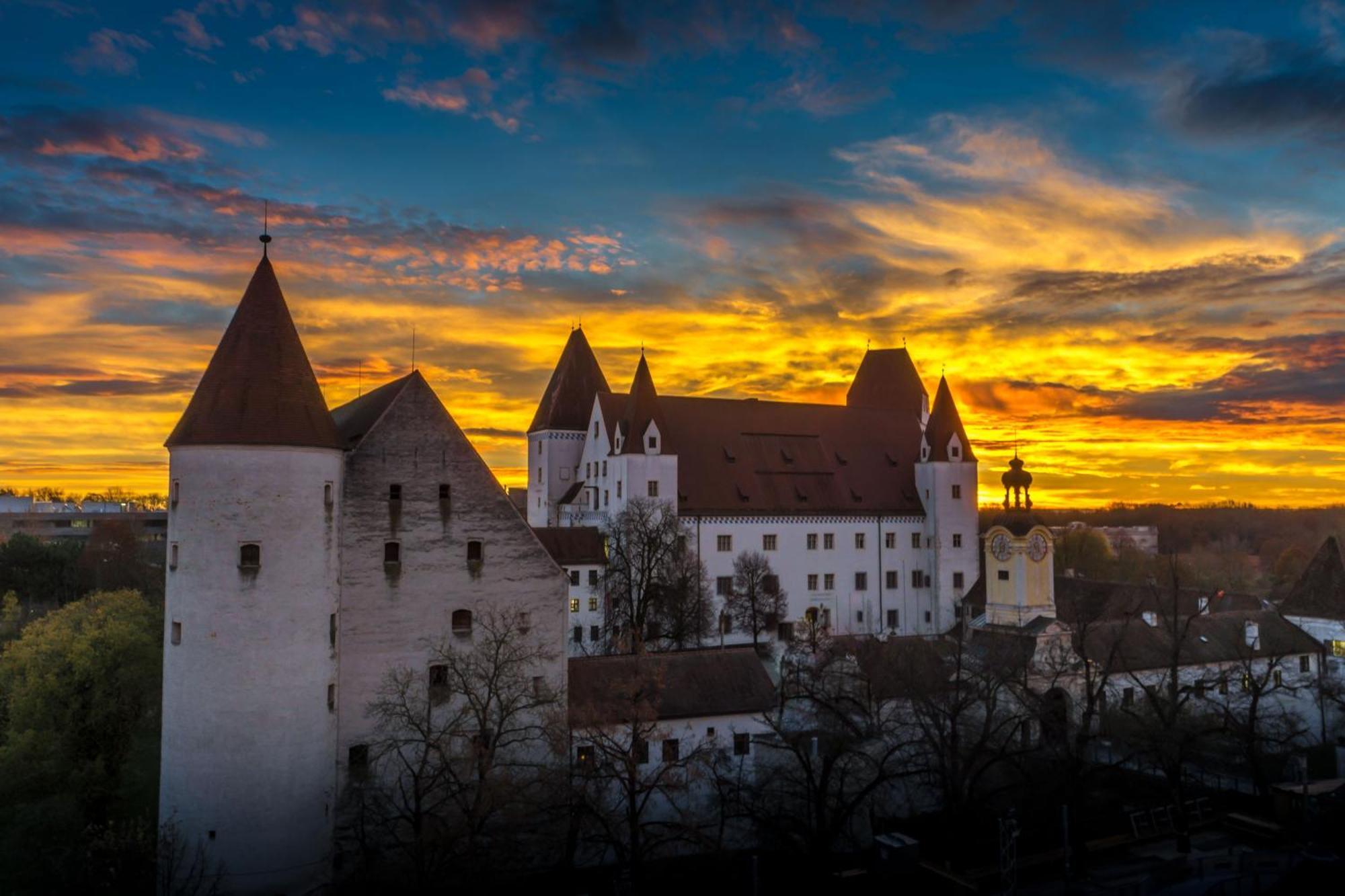 Altstadthotel Guesthouse Die Galerie Инголщат Екстериор снимка