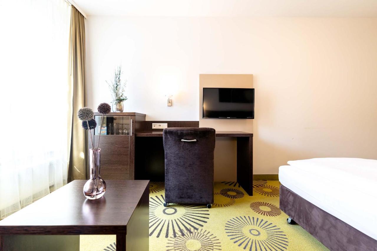 Altstadthotel Guesthouse Die Galerie Инголщат Екстериор снимка