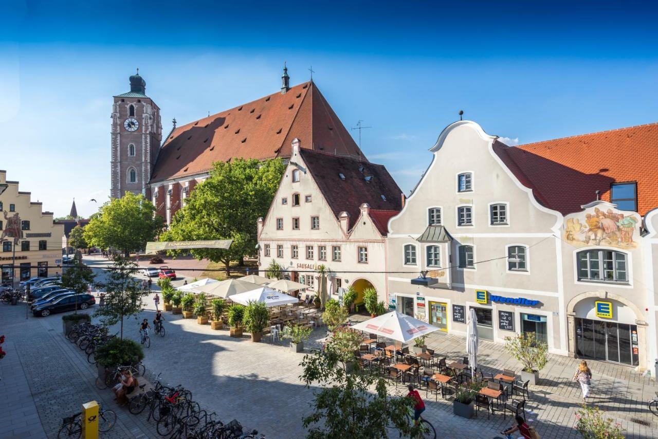 Altstadthotel Guesthouse Die Galerie Инголщат Екстериор снимка