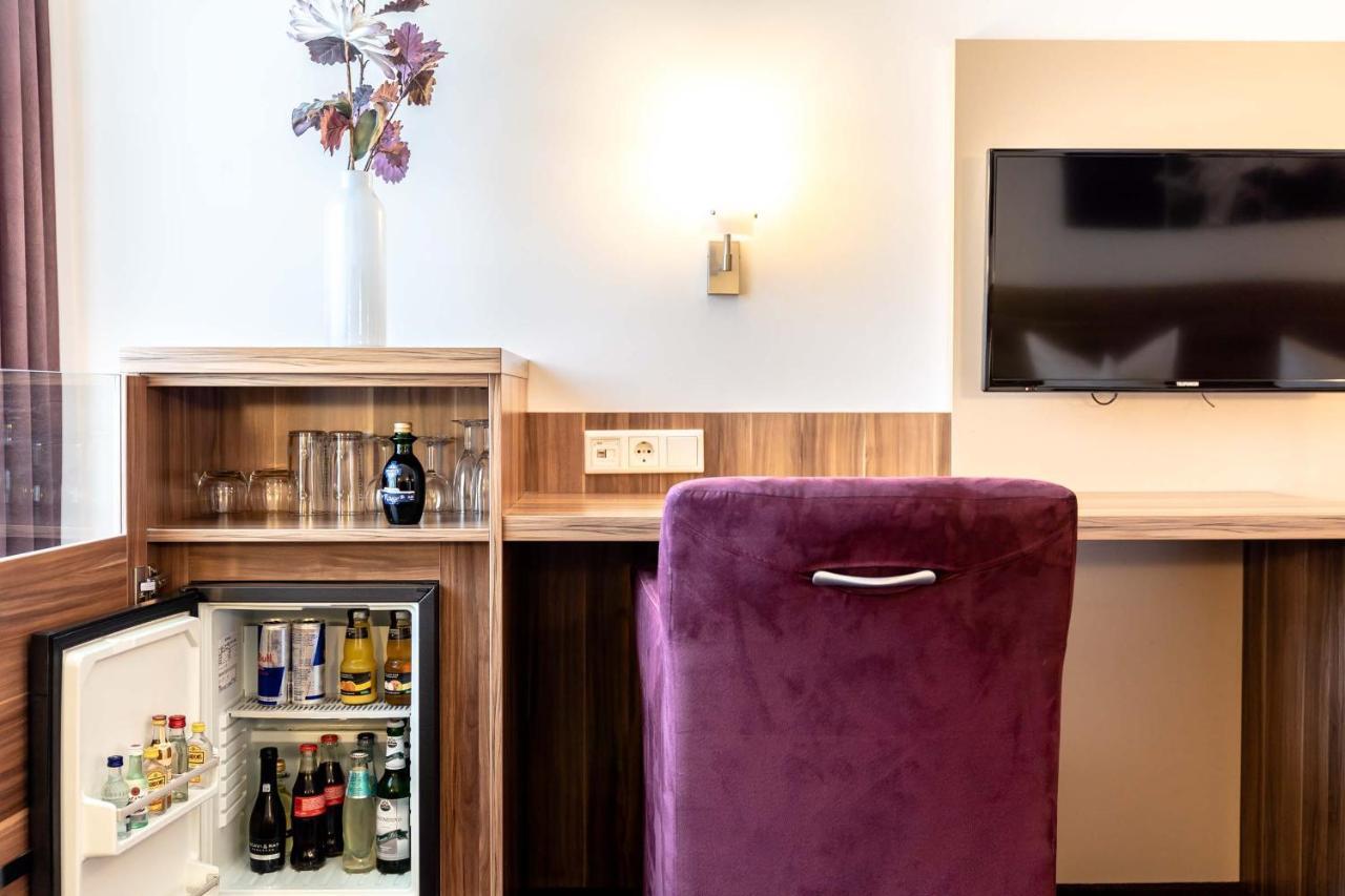 Altstadthotel Guesthouse Die Galerie Инголщат Екстериор снимка
